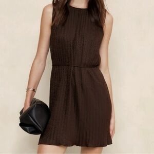 Banana Republic Jacquard Pleated Mini Dress